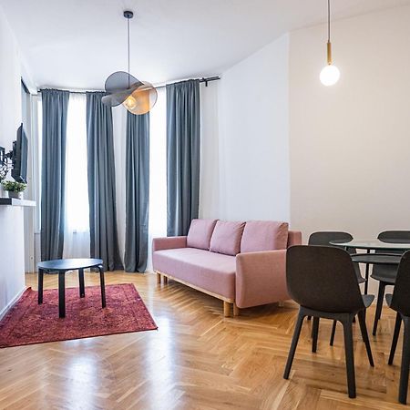 Zest And Nest Apartments In The Center 자그레브 외부 사진